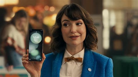 lily adams|Milana Vayntrub Talks Her AT&T Commercials As Lily Adams.